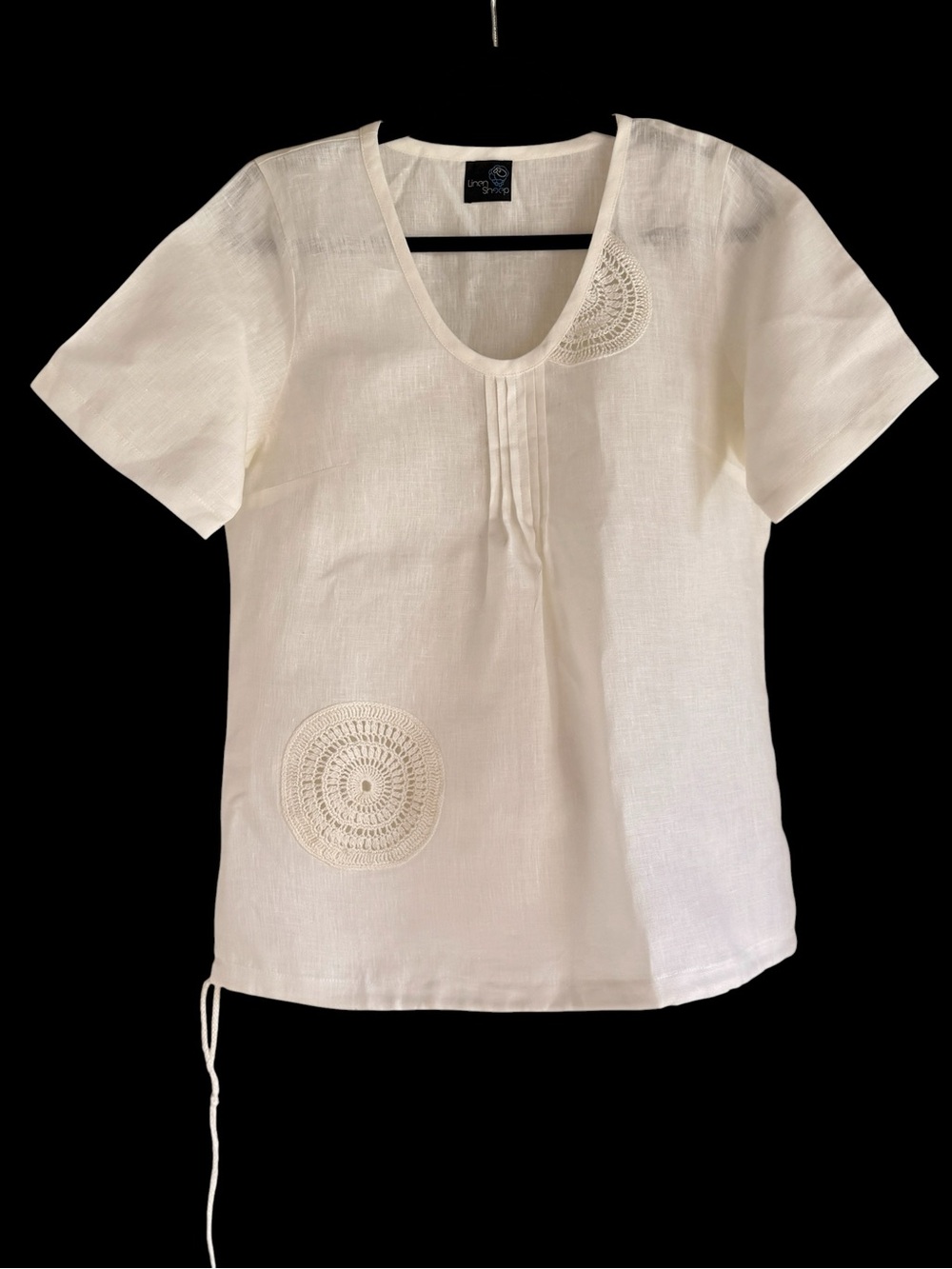 Linen Sheep Lightweight Cream Crochet Accent European Linen Short Sleeve Top. M